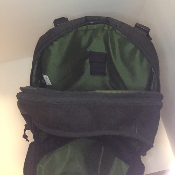 Targus Backpack - Picture 7 of 8